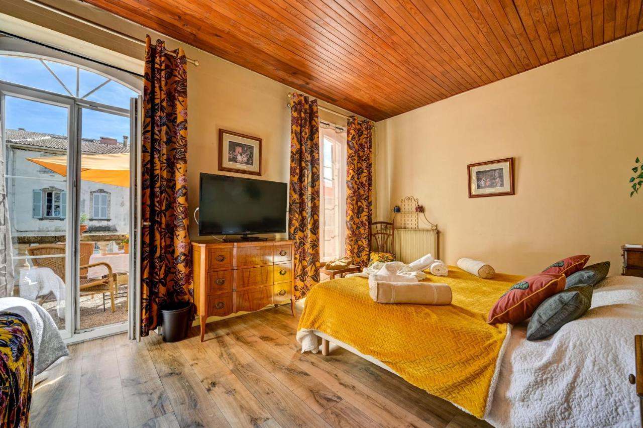 Hotel Des Artistes Тараскон Экстерьер фото